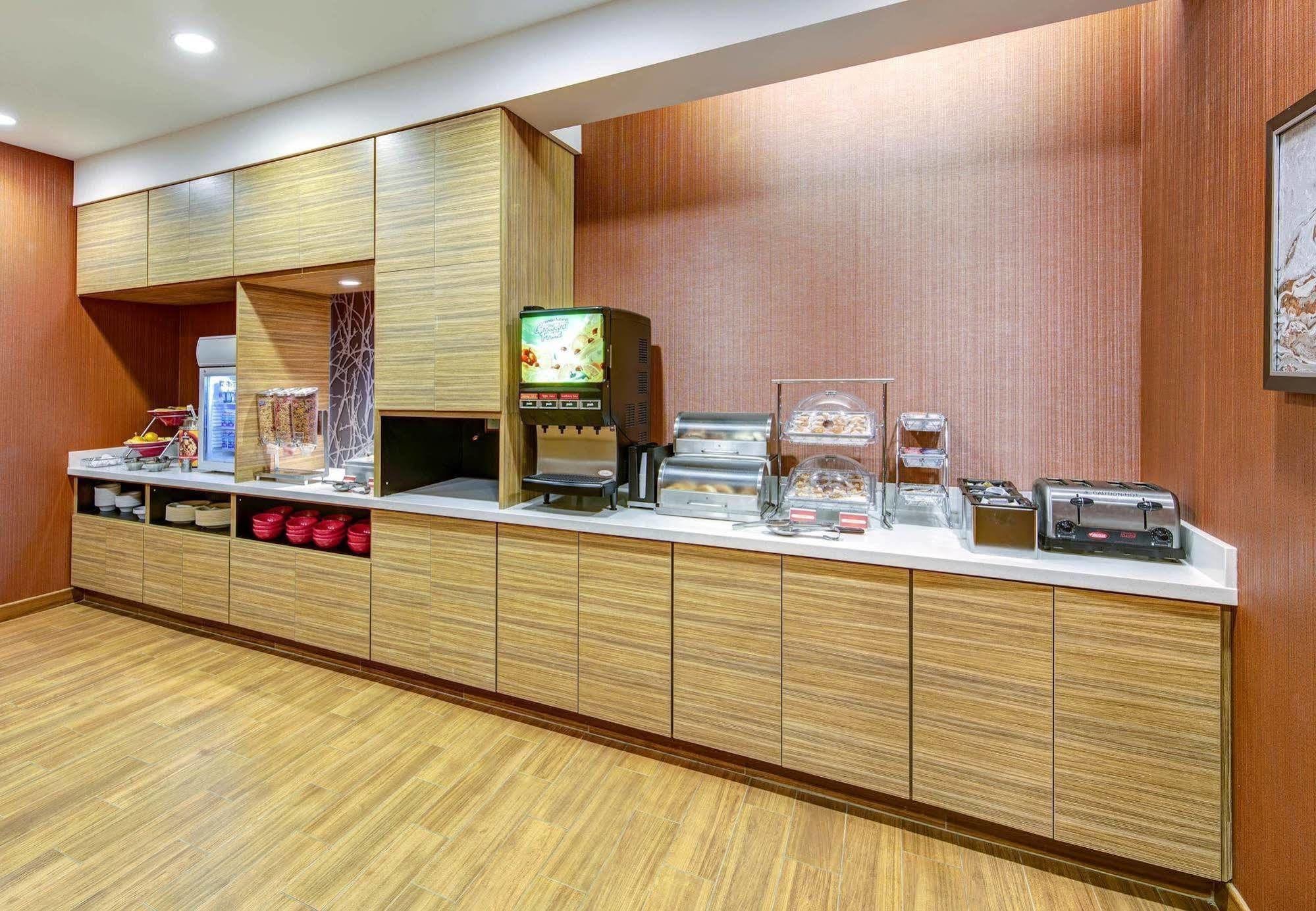 Towneplace Suites By Marriott Биг-Спринг Экстерьер фото
